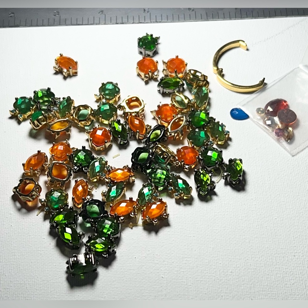 Joan Rivers Gold Tone Lot Spare Parts Beads for crafts Green orange J30